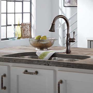 Kitchen Faucets and Sinks